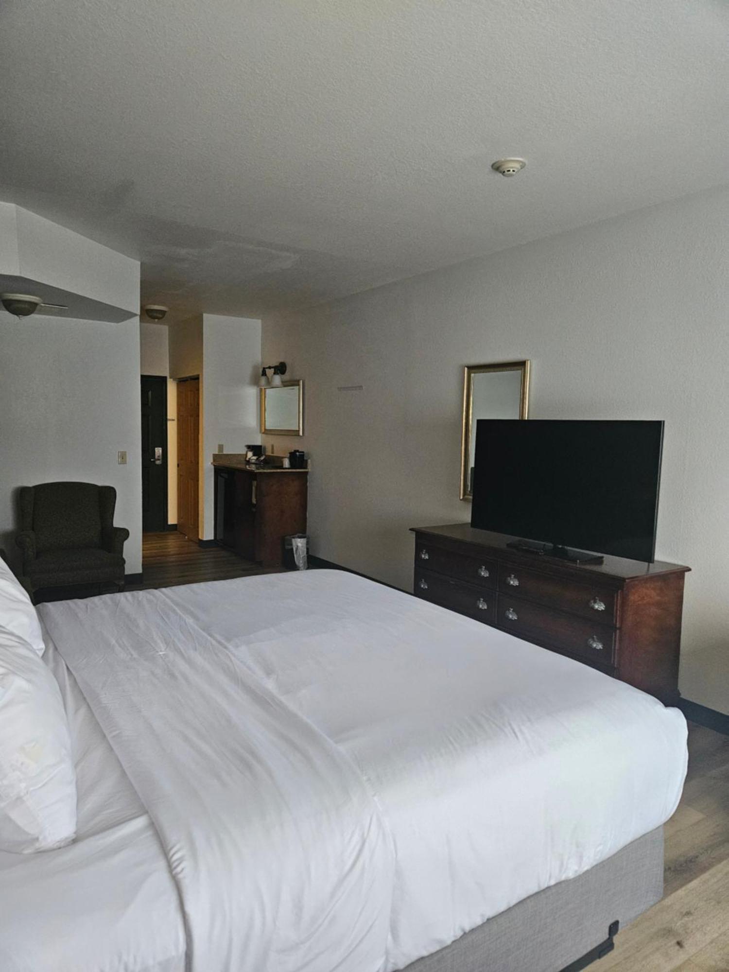 Wingate By Wyndham Youngstown - Austintown Екстериор снимка
